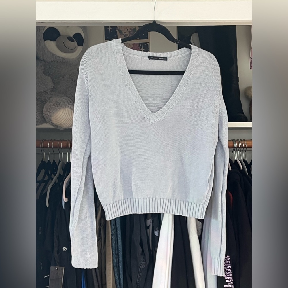 brandy melville sweater